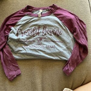 women’s small crossfit shirt